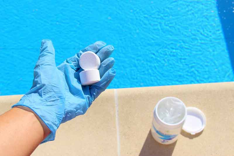 Chlorine tablets for pool